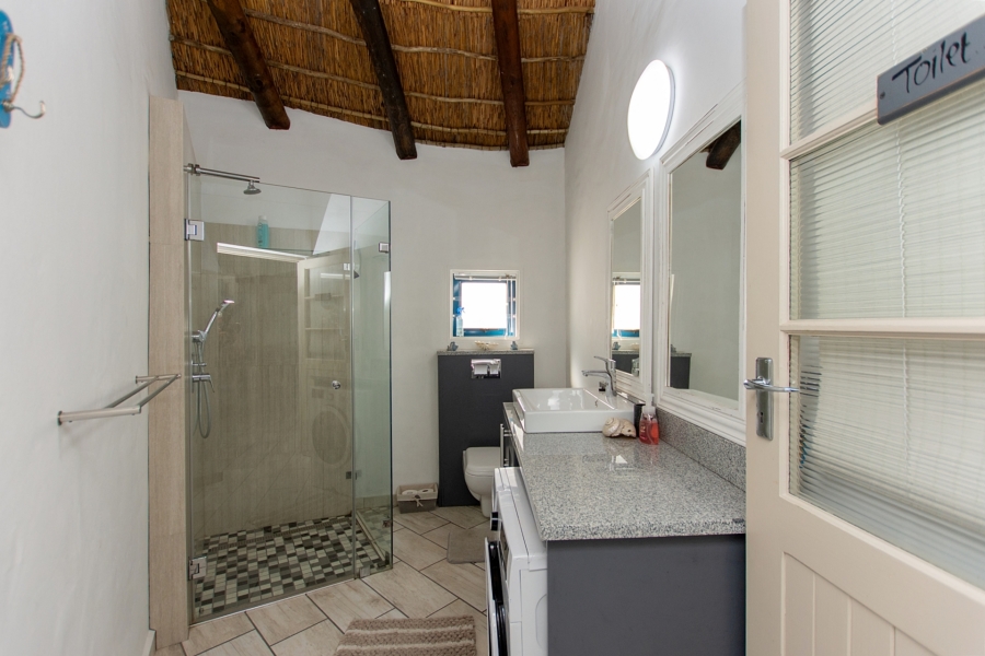 3 Bedroom Property for Sale in Dwarskersbos Western Cape